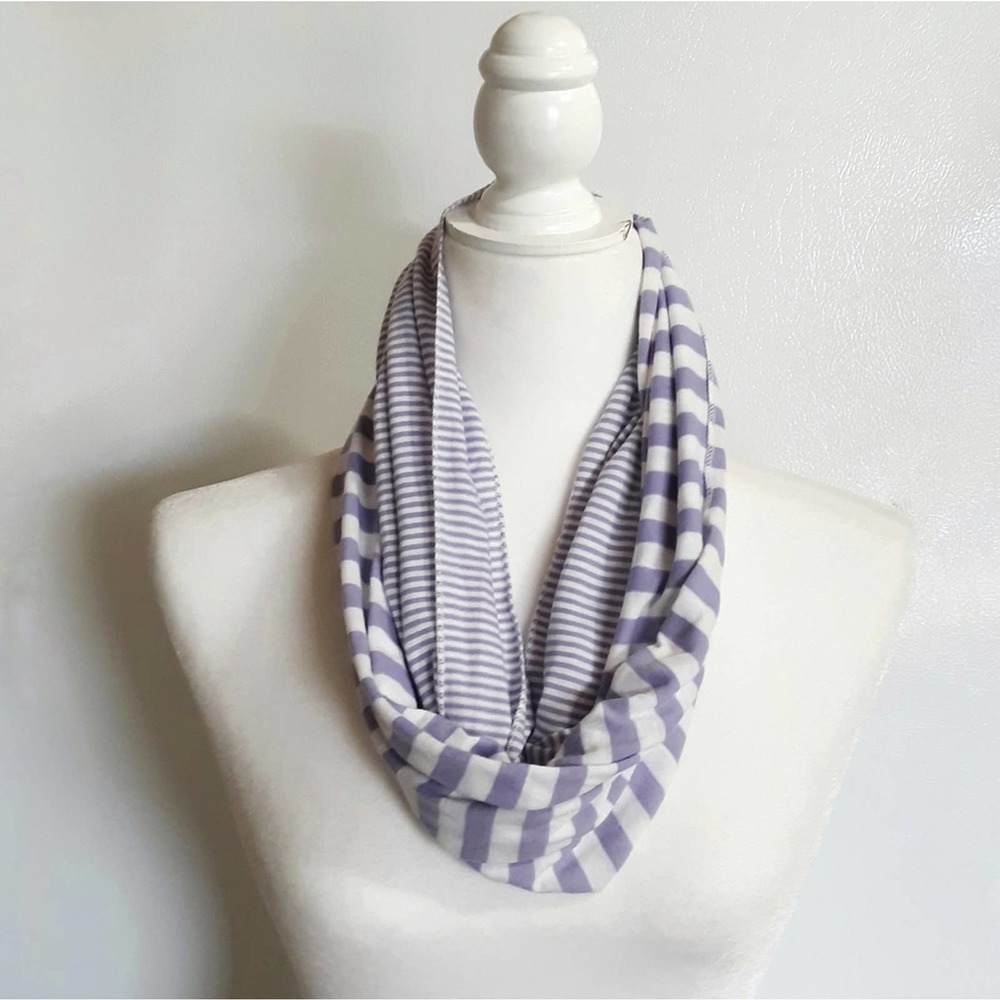 Lightweight infinity scarf purple and white stripe